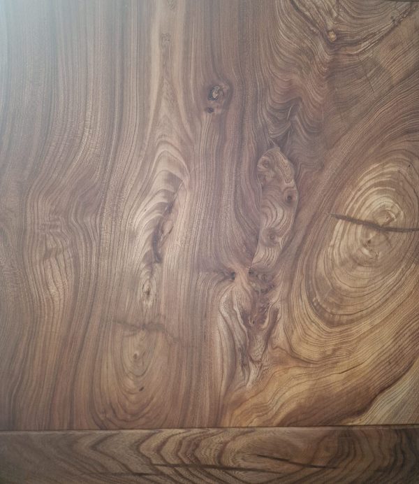 Table artisanale