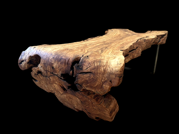 Table basse sculptée AGIORITE