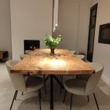 Table de qualité en bois massif