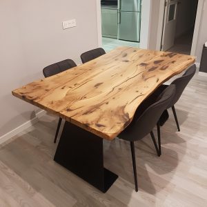 Table en chêne massif sur mesure NANTES